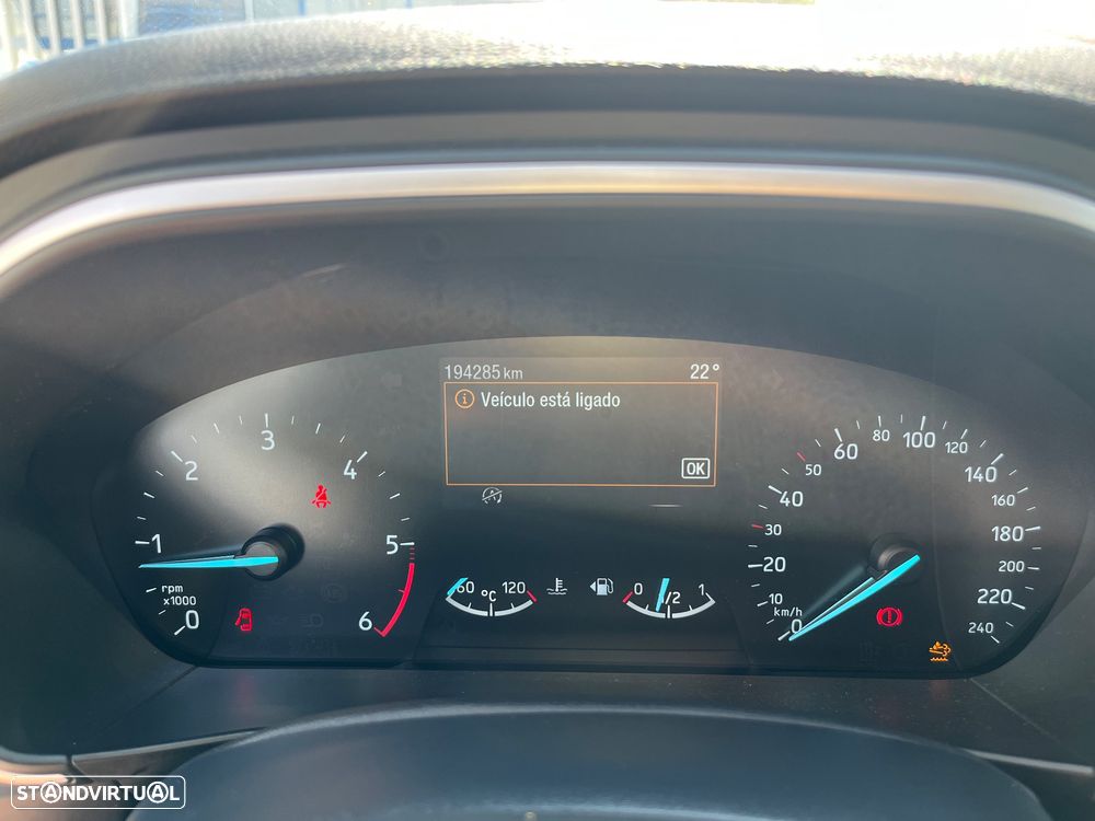 Ford Focus SW 1.5 TDCi EcoBlue Connected - 28