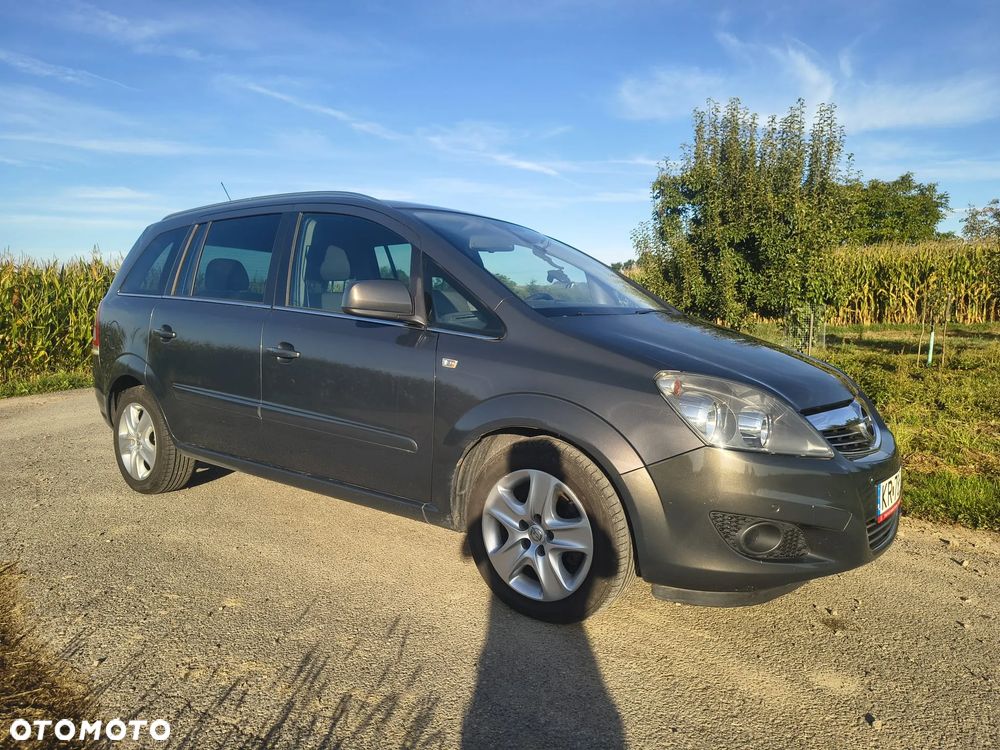 Opel Zafira 1.6 Cosmo EU5 - 5