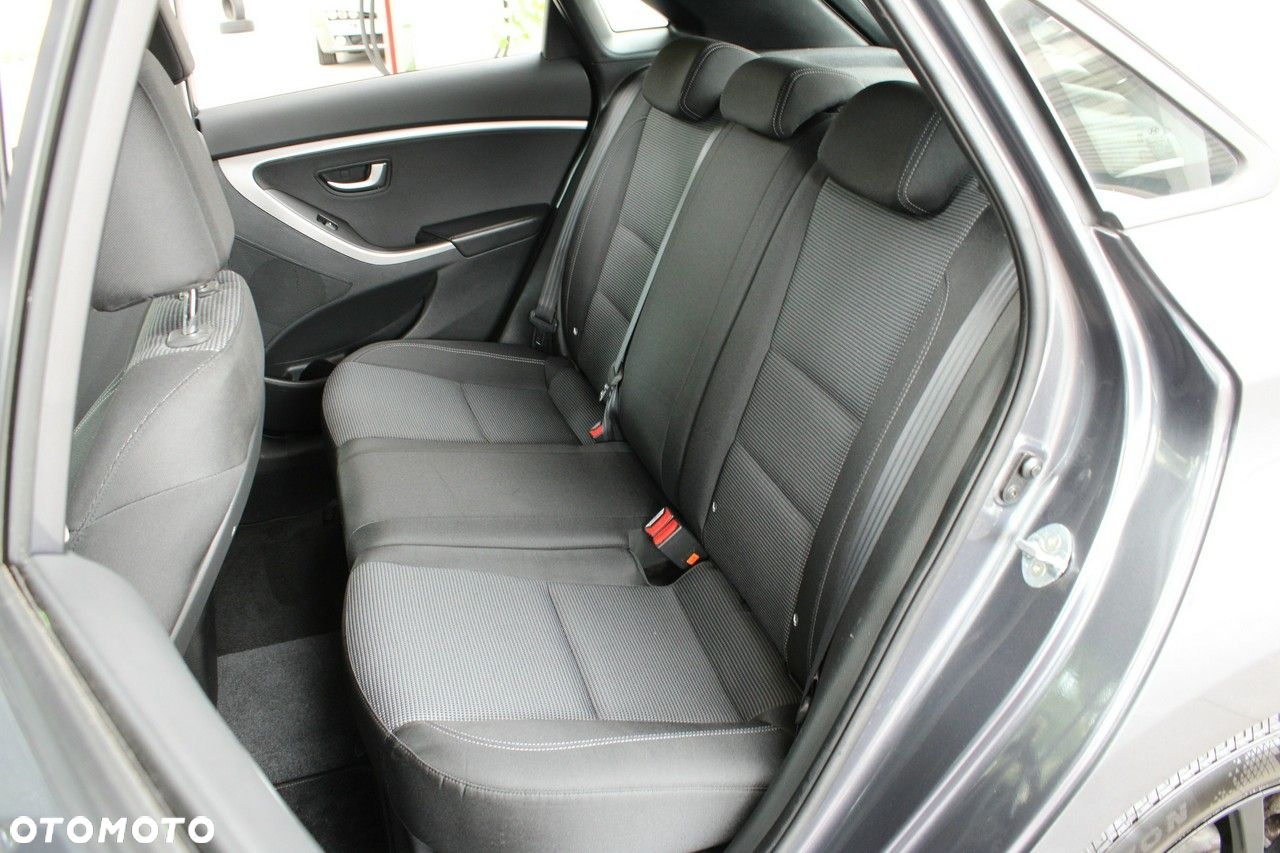 Hyundai i30 - 13