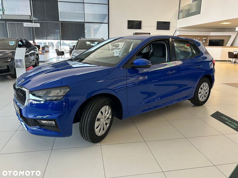 Skoda Fabia 1.0 Essence - 4