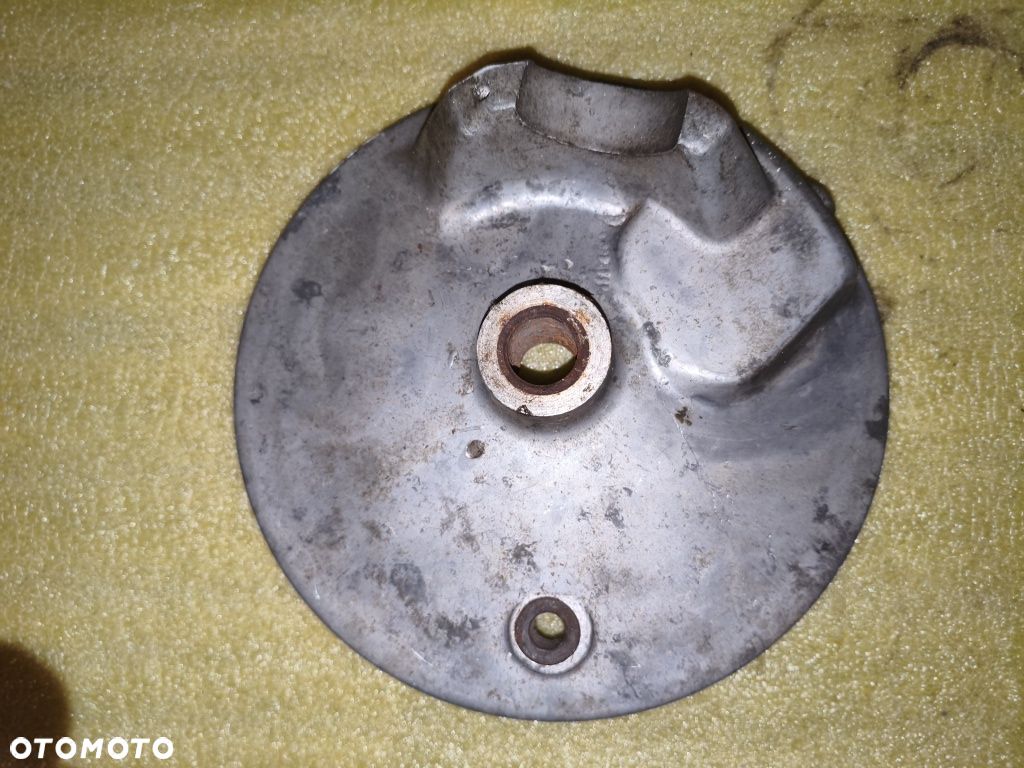 Tarcza kotwica przedniego koła Dniepr MT K650 K750 - 1
