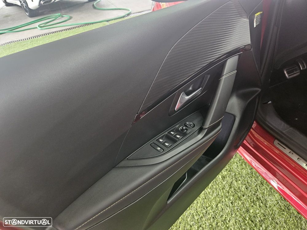 Peugeot e-208 50 kWh GT Pack - 13