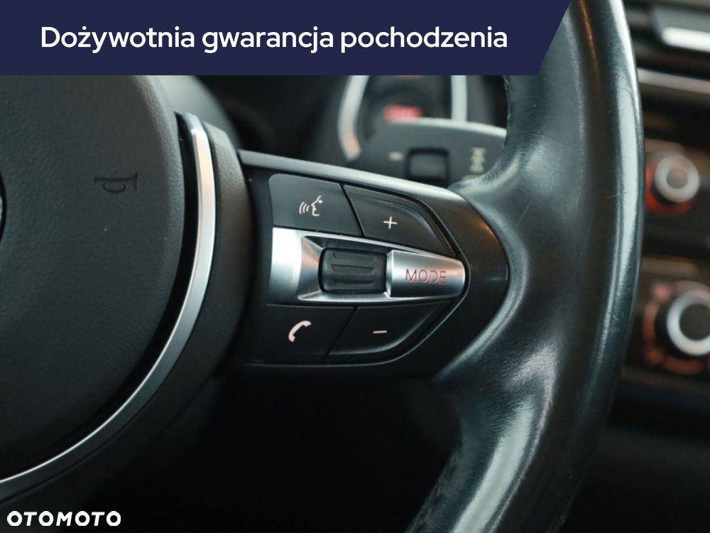 BMW Seria 1 - 17
