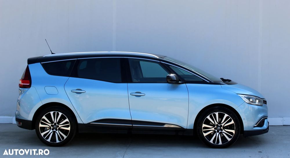 Renault Grand Scenic - 17