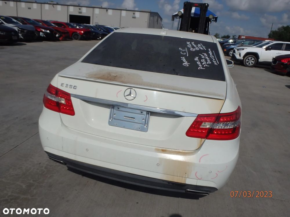 Mercedes-Benz Klasa E 350 BlueEFFICIENCY 7G-TRONIC Avantgarde - 14