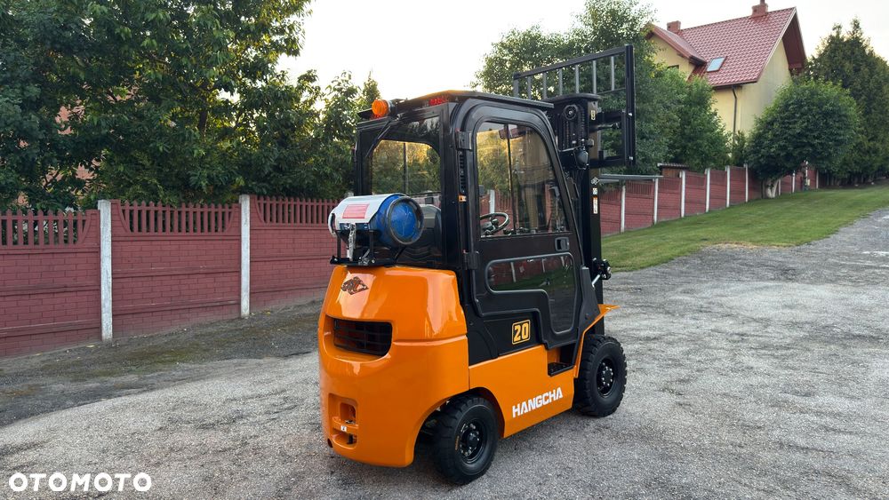 Hangcha 20 / rok 2017 / liczba godzin 2719 / udźwig 2000 kg / wolny skok / maszt triplex / pełna kabina /  przesuw boczny wideł / stan bardzo dobry / wózek widłowy / - 10