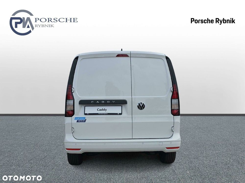 Volkswagen Caddy Caddy silnik: 2,0 l TDI EU6 SCR 102 KM / skrzynia biegów: manualna 6-biegowa rozstaw osi: 2970 mm - 5