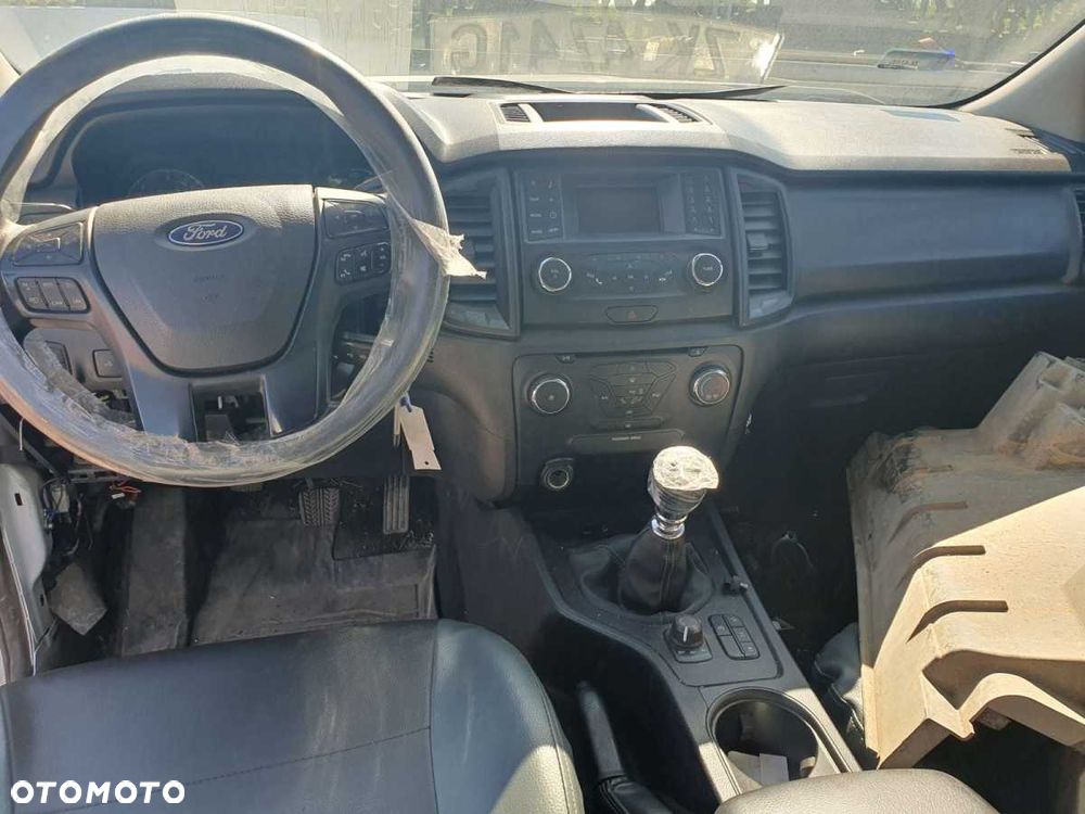 Ford Ranger - 5