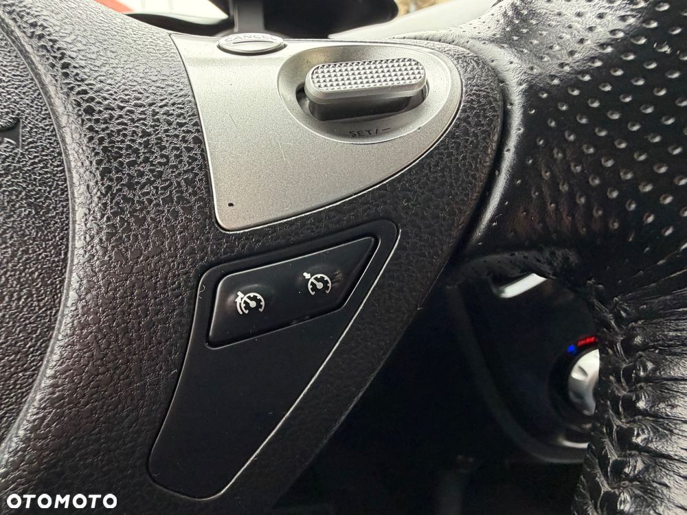 Nissan Juke 1.6 Tekna S&S - 20