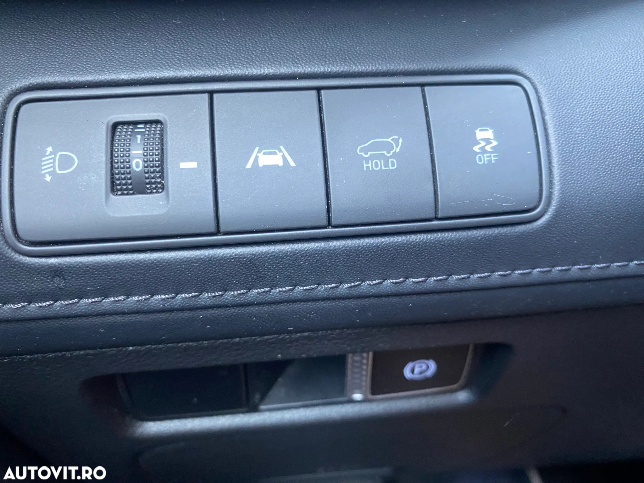 Hyundai Santa Fe Hybrid 1.6 l 230 CP 4WD 6AT Luxury - 22