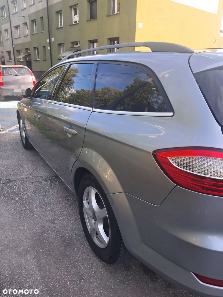 Ford Mondeo - 9