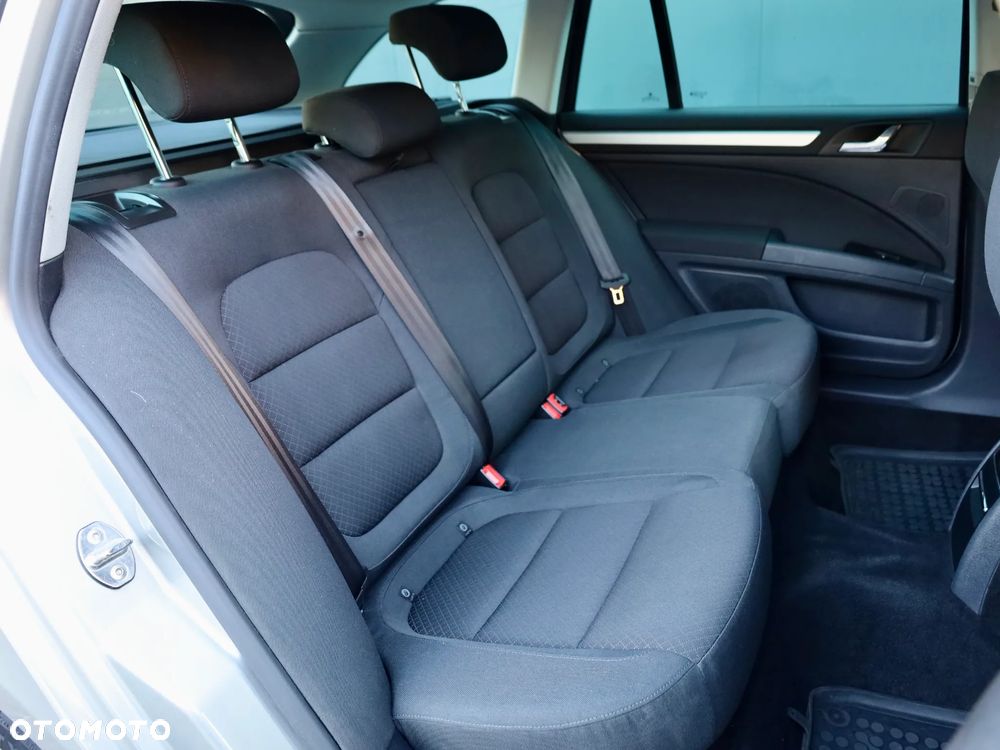 Skoda Superb 2.0 TDI 4x4 Ambition DSG - 35