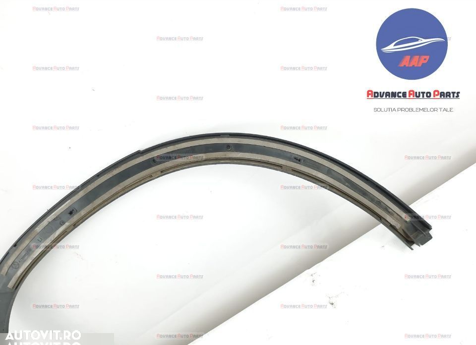 Bandou overfender stanga spate original in conditie buna. Mercedes-Ben - 6