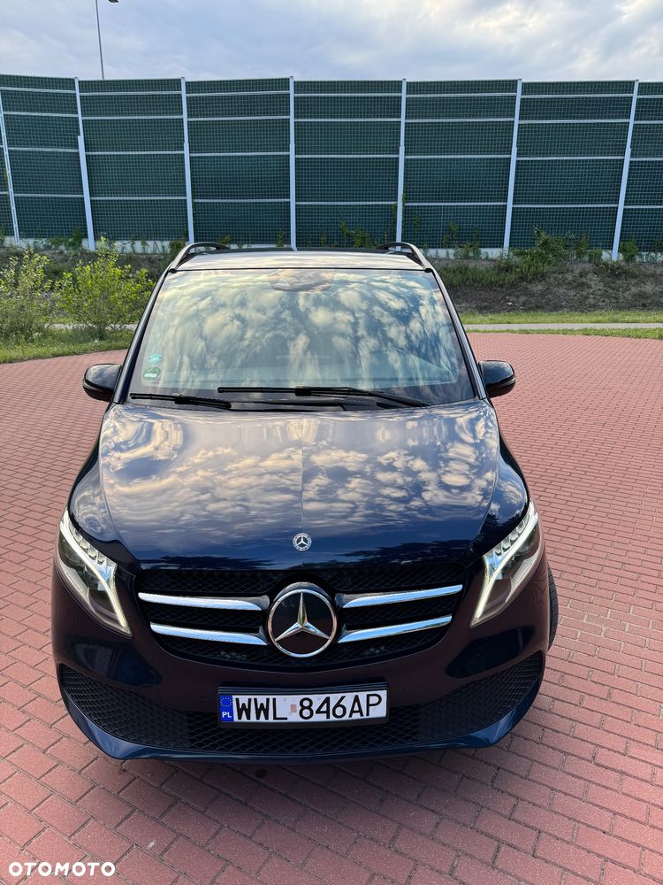 Mercedes-Benz Klasa V 300 d kompakt 9G-TRONIC Special Edition Style - 12