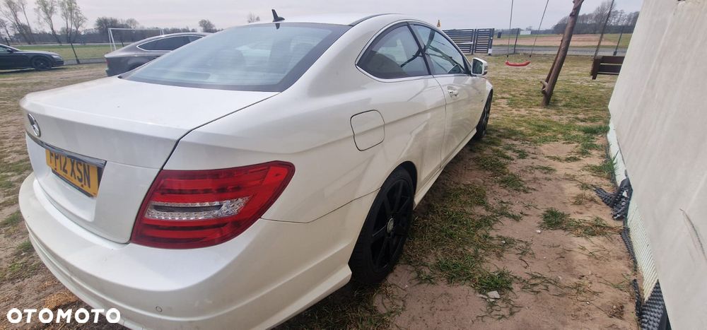 Mercedes-Benz Klasa C 220 CDI DPF (BlueEFFICIENCY) 7G-TRONIC - 6