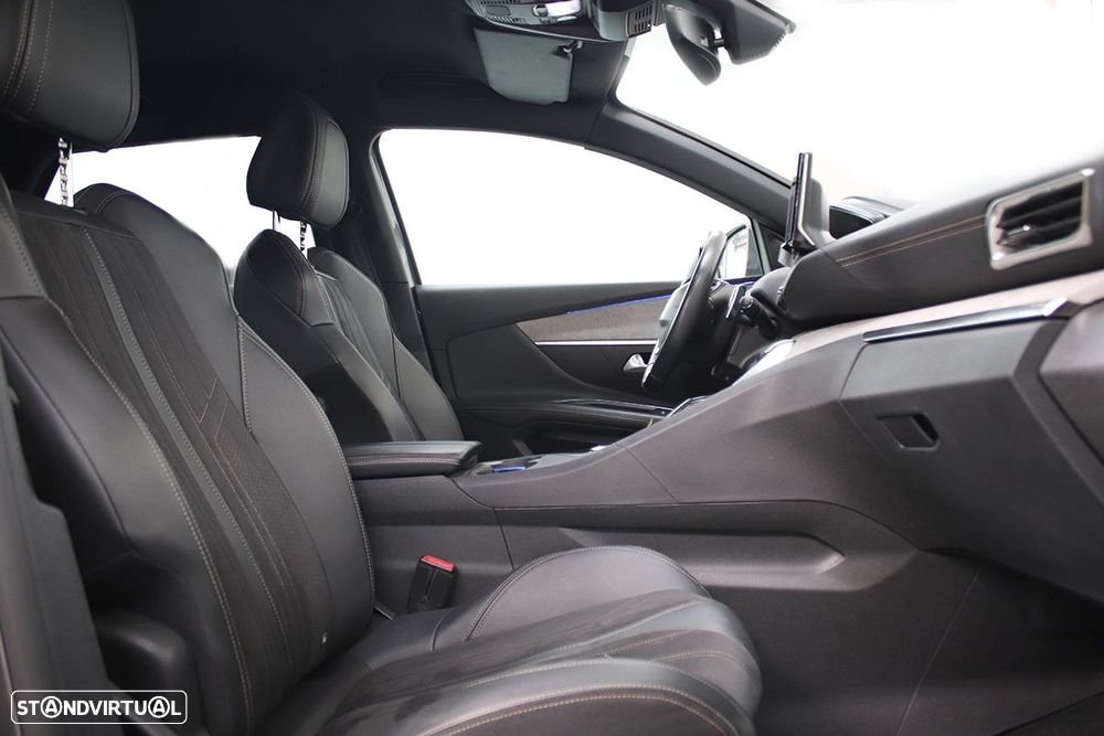 Peugeot 3008 1.5 BlueHDi GT EAT8 - 23