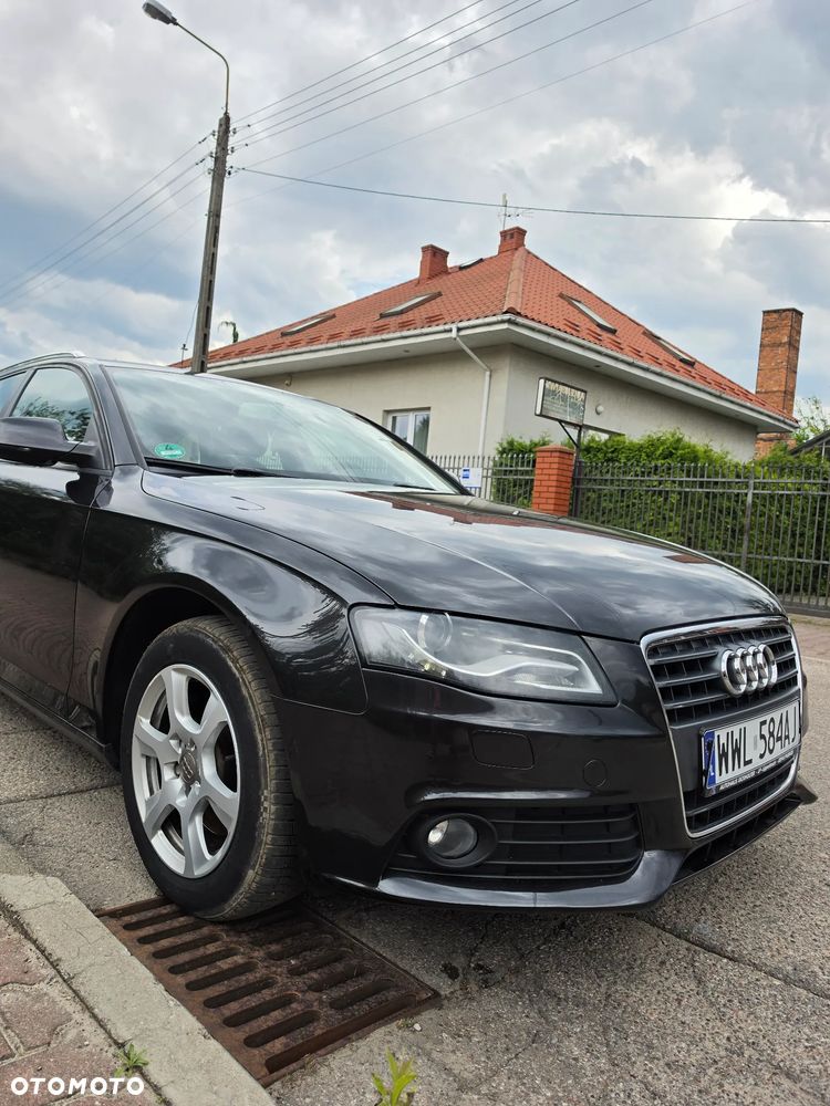 Audi A4 Avant - 10