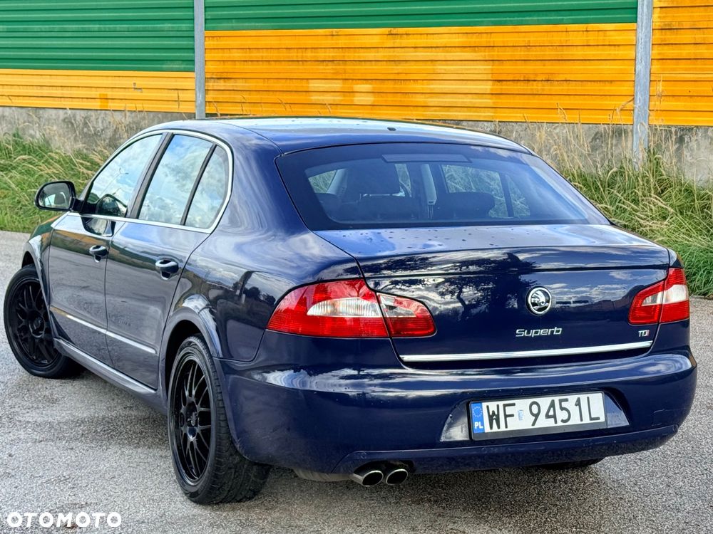 Skoda Superb 2.0 TDI Ambition - 7