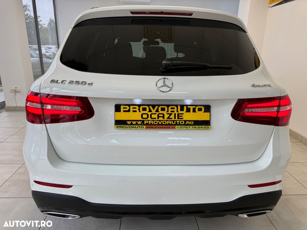 Mercedes-Benz GLC 250 d 4Matic 9G-TRONIC AMG Line - 11