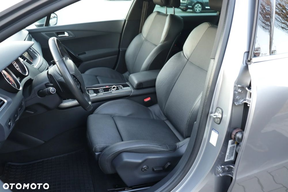 Peugeot 508 2.0 BlueHDi Allure S&S - 34