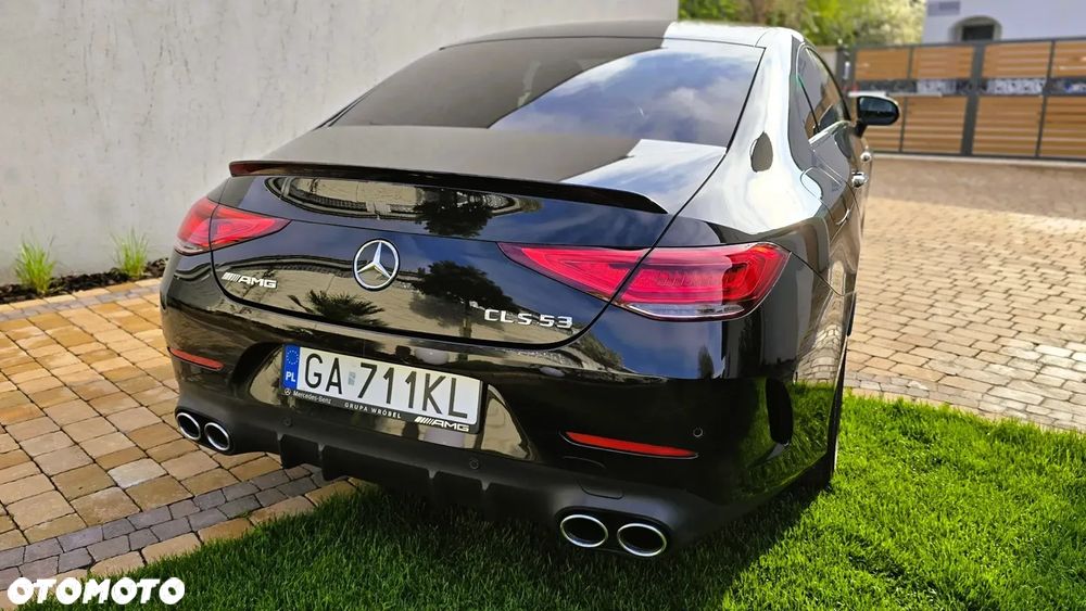 Mercedes-Benz CLS - 16