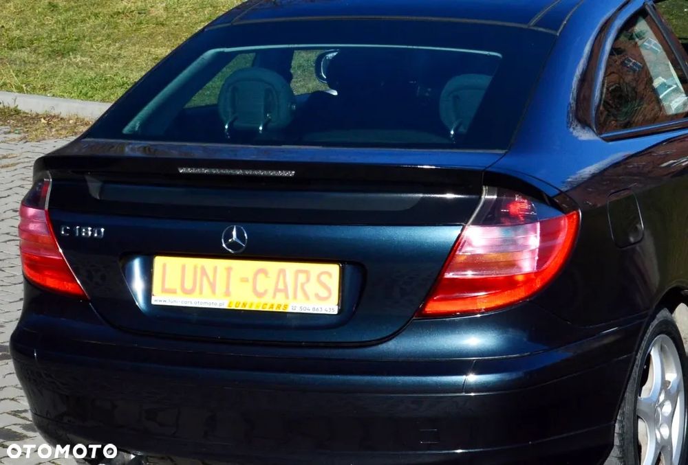 Mercedes-Benz Klasa C 180 - 15