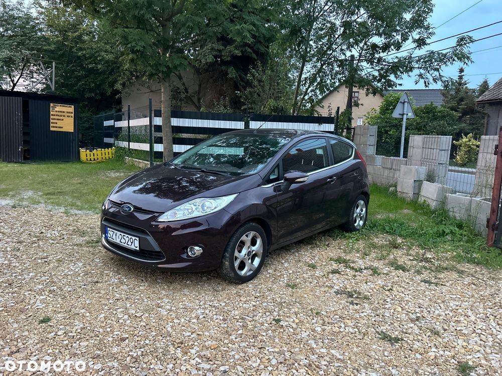 Ford Fiesta 1.25 Ghia - 25