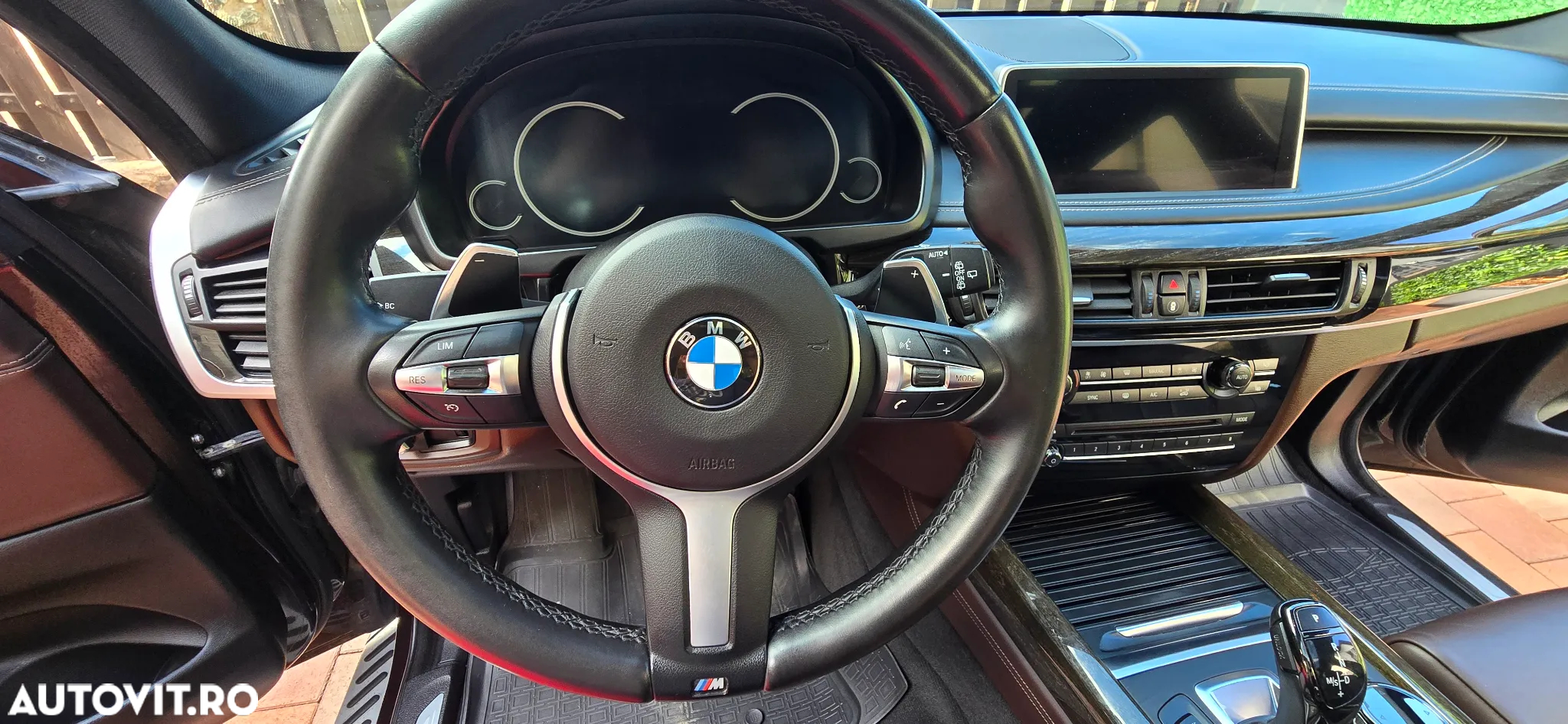 BMW X5 xDrive40d - 23