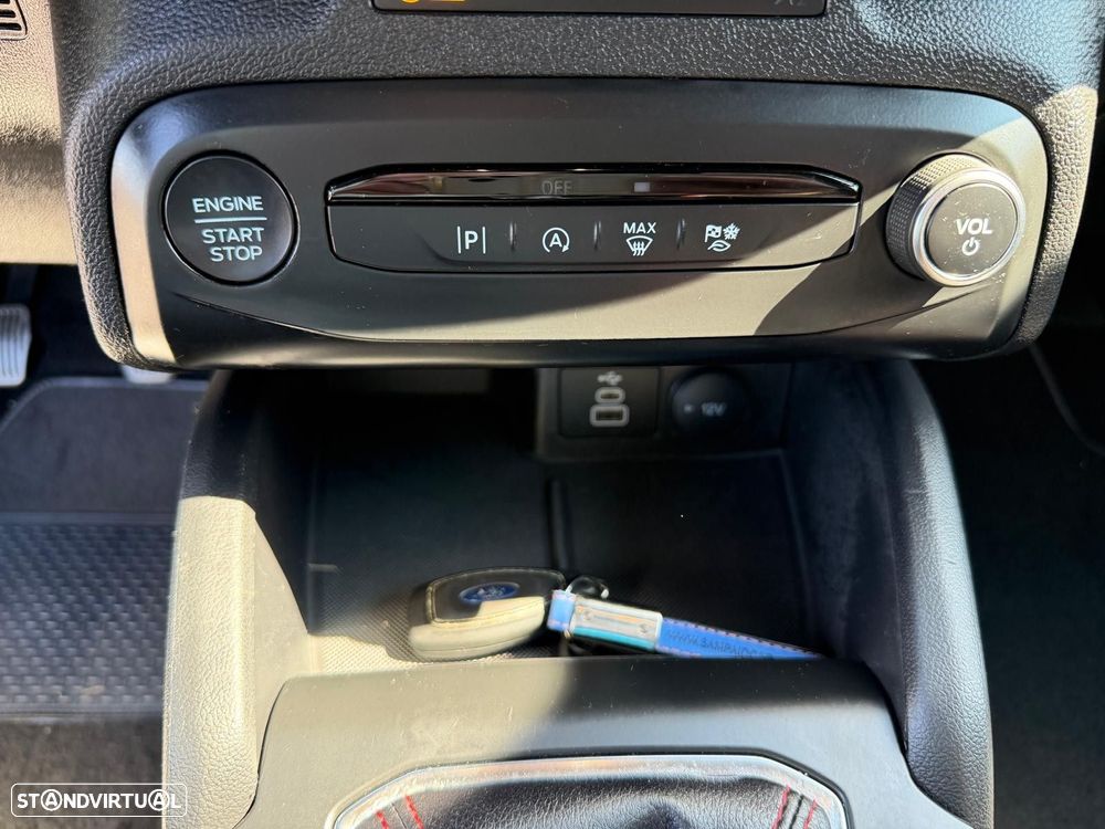 Ford Focus SW 1.0 EcoBoost MHEV ST-Line - 25