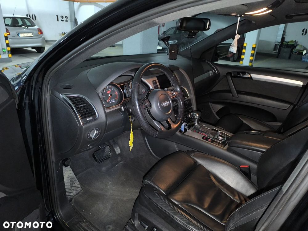 Audi Q7 4.2 TDI DPF Quattro Tiptronic Progressive - 9