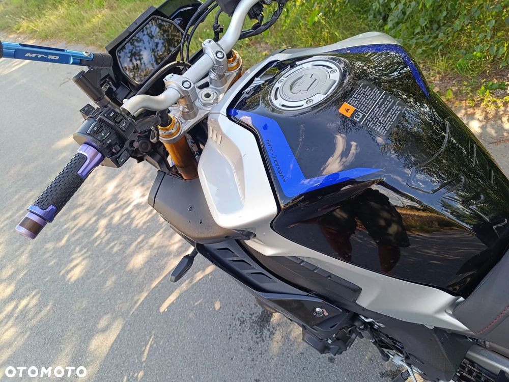 Yamaha MT - 16