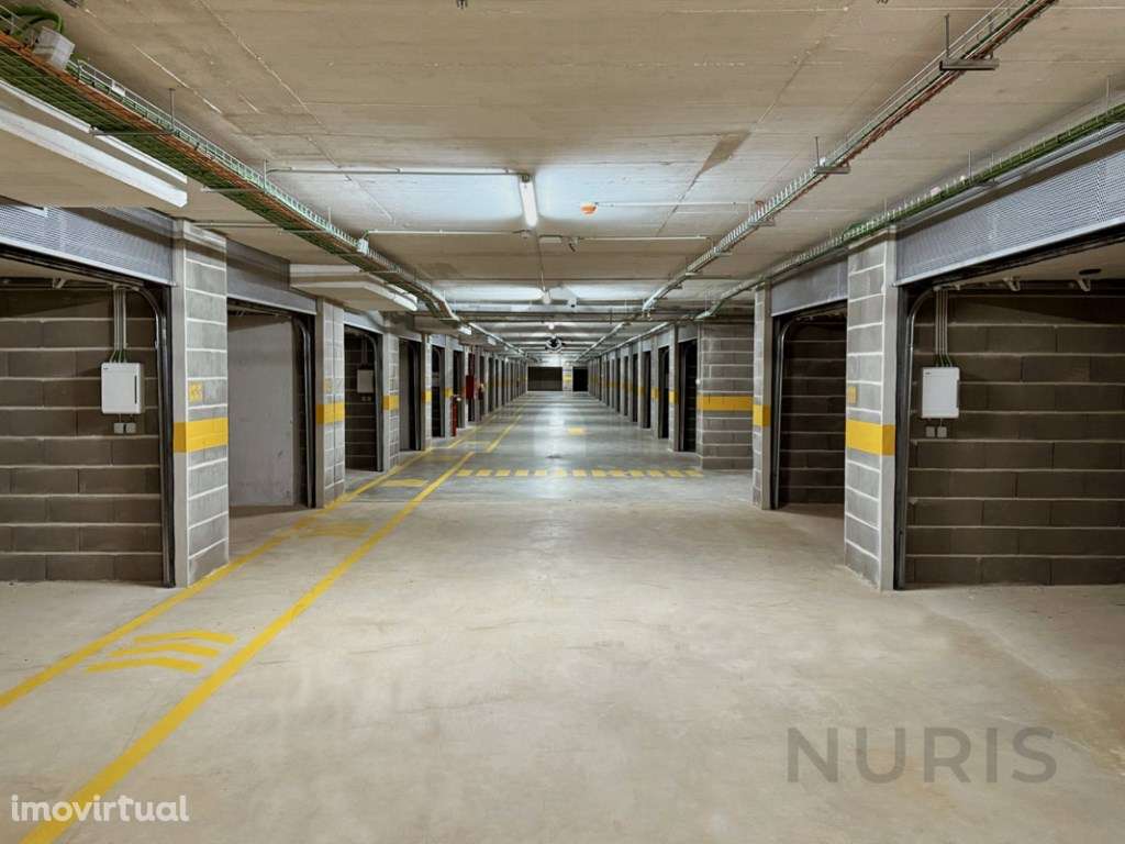 Garagens - Estacionamentos - para Venda em Portimão! - Grande imagem: 5/14