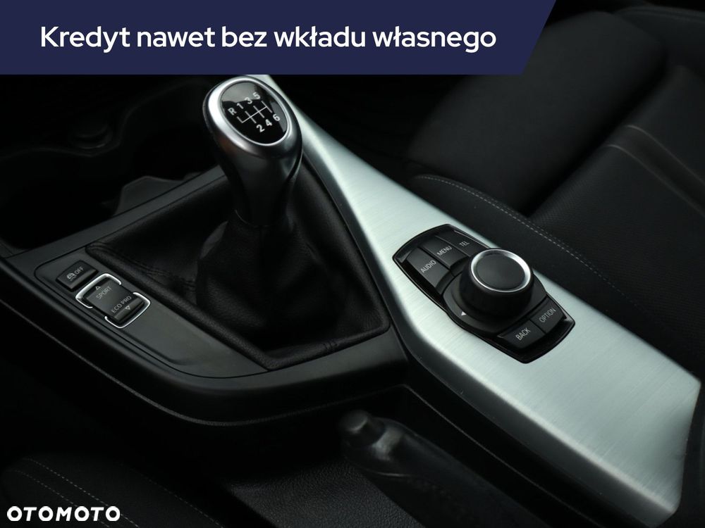 BMW Seria 1 - 15