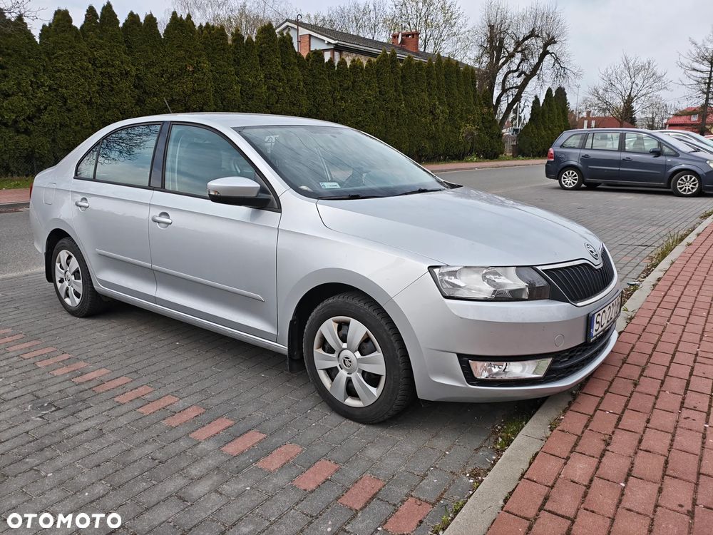 Skoda RAPID 1.2 TSI Ambition - 4