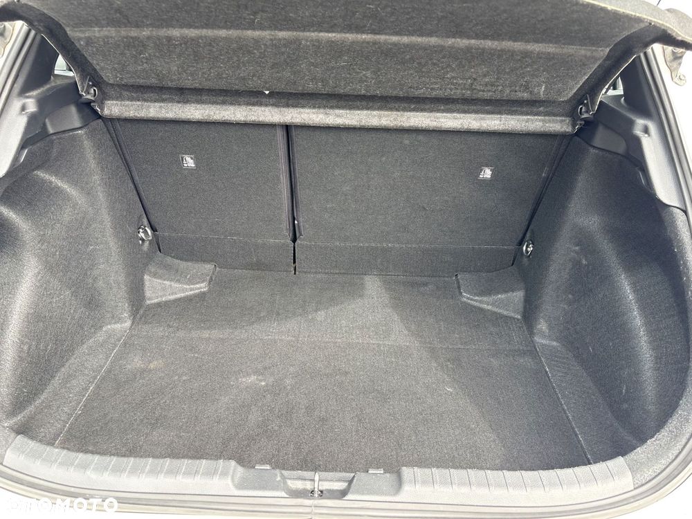 Toyota Corolla 1.8 Hybrid GPF Comfort - 17