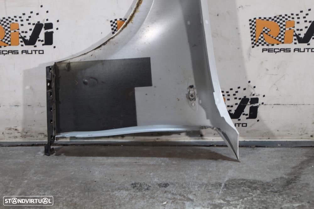 Guarda Lamas Direito Bmw 1 (E87)  Passageiro / Pendura Bmw Serie 1 E81 - 7