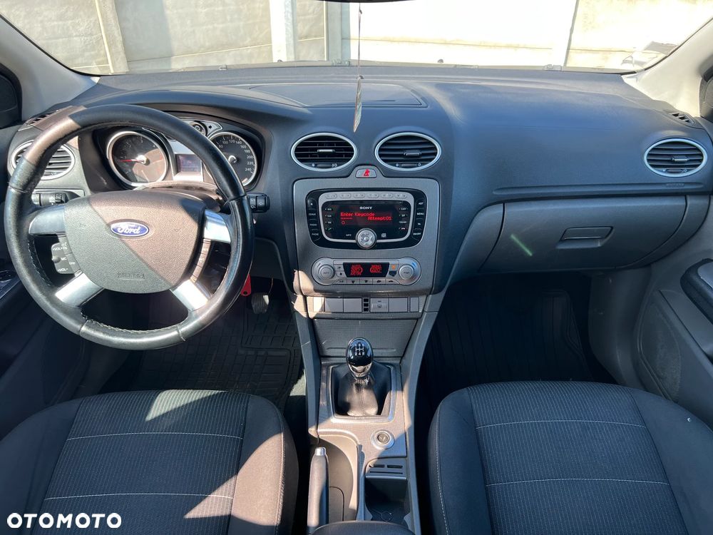 Ford Focus - 9