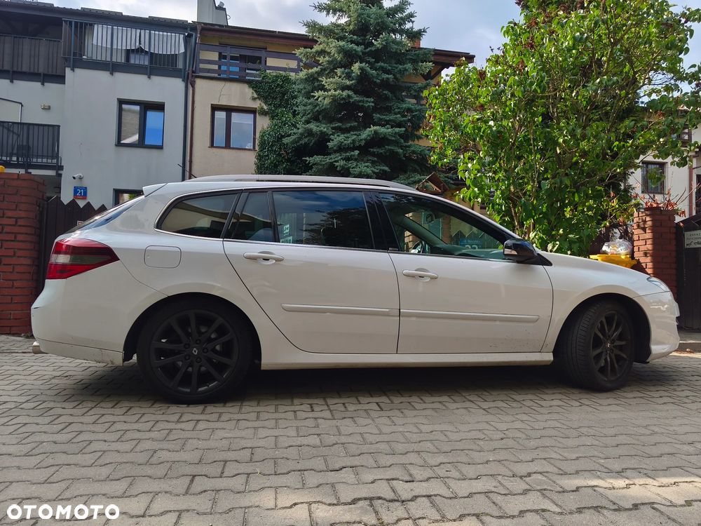 Renault Laguna 2.0 dCi GT - 25