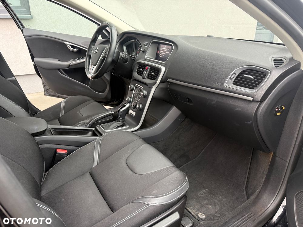 Volvo V40 D3 Drive-E Momentum - 20