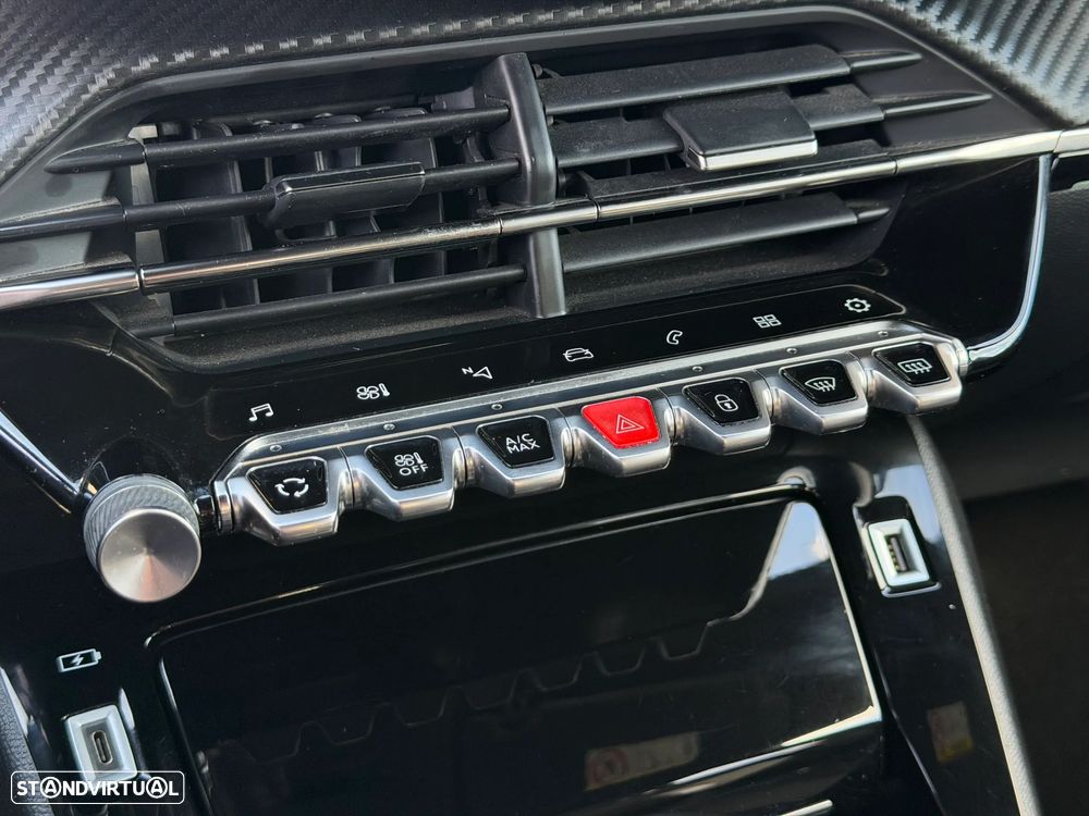 Peugeot 2008 PureTech 130 Stop&Start GT-Line Edition - 29