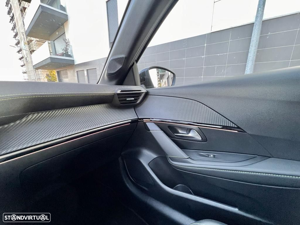 Peugeot e-208 50 kWh GT Pack - 23