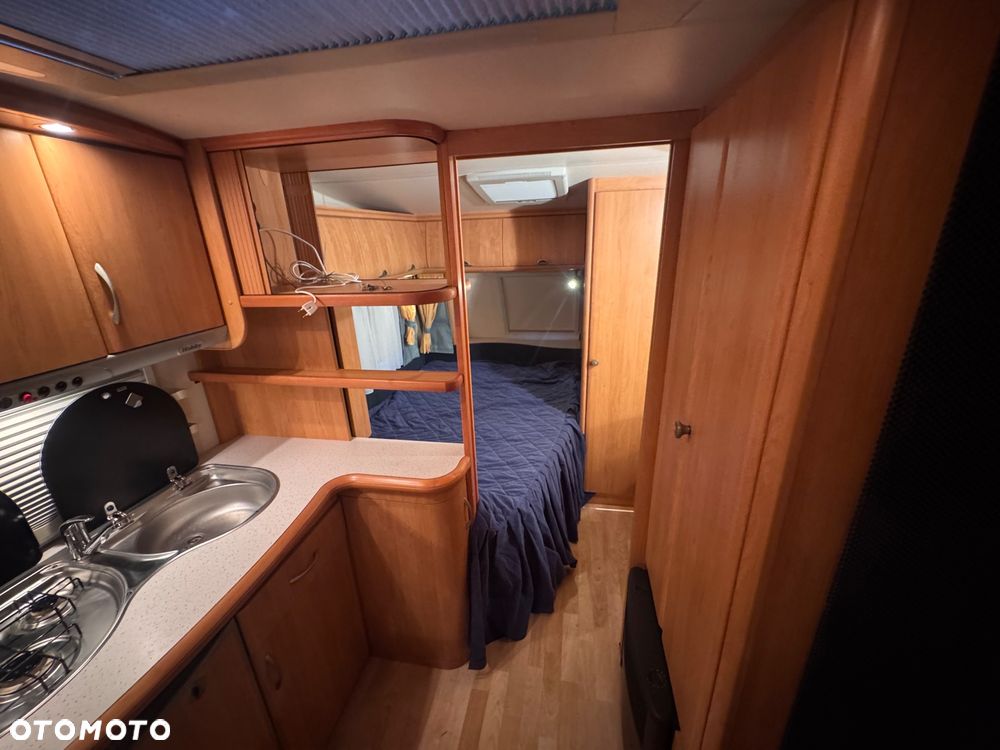 Hobby Przyczepa kempingowa hobby 460 UFE z przedsionkiem - 12