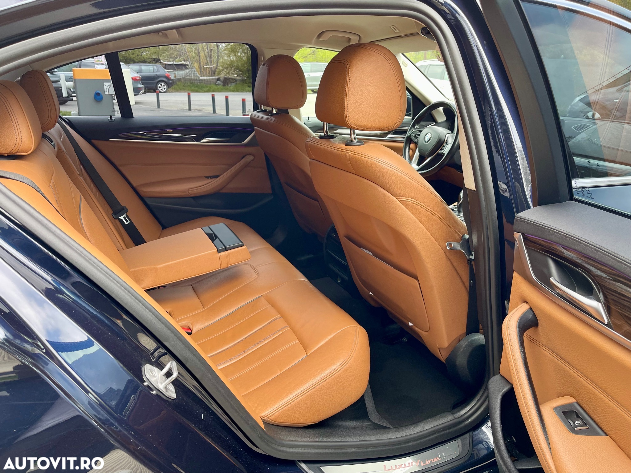 BMW Seria 5 520d AT - 10