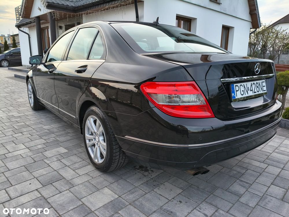 Mercedes-Benz Klasa C 180 Kompressor BlueEFFICIENCY Avantgarde - 5