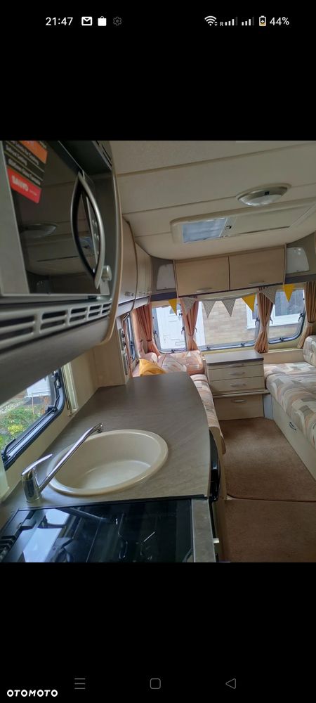 SWIFT Sterling Europa 520 - 9