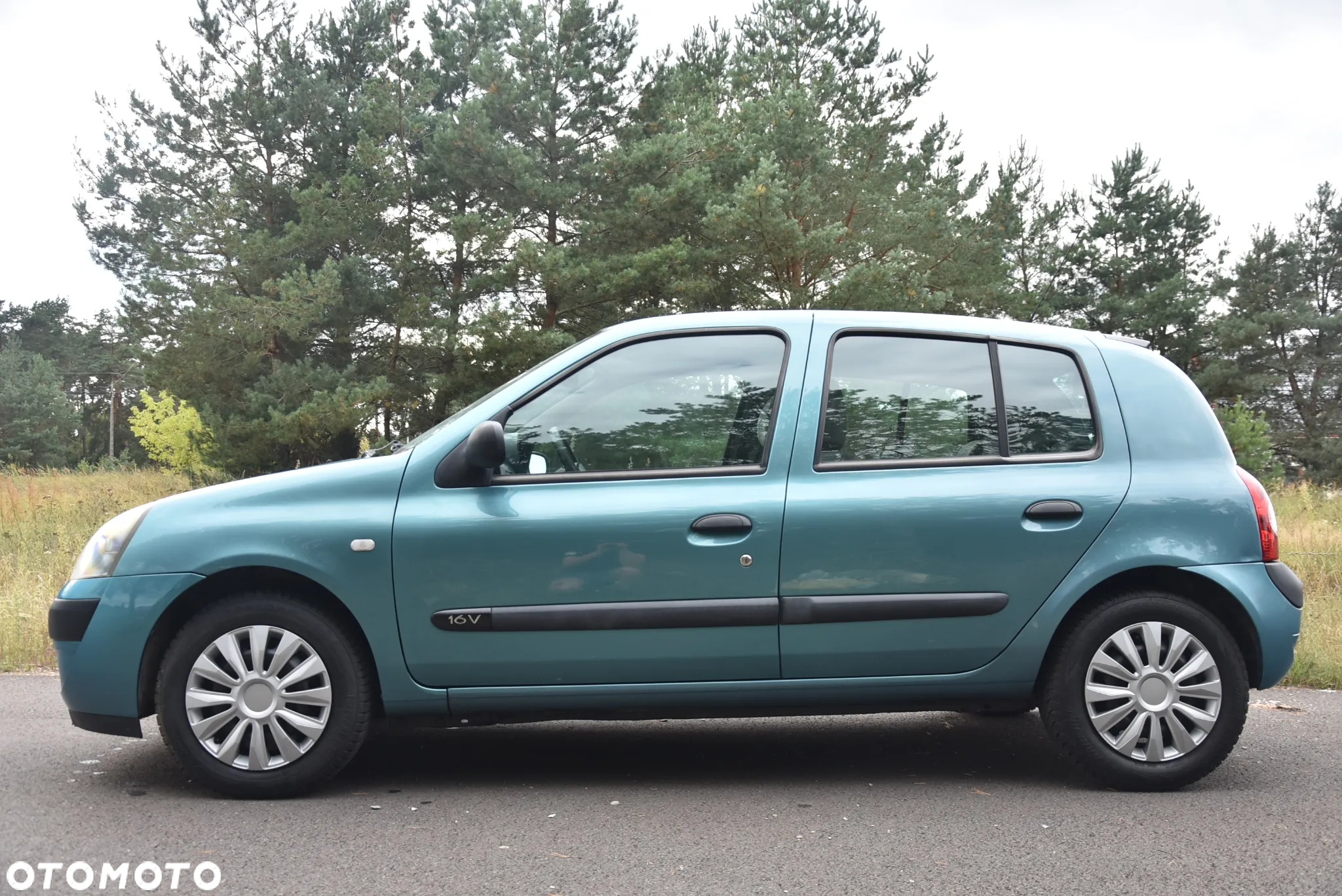 Renault Clio 1.2 16V 75 Collection - 2