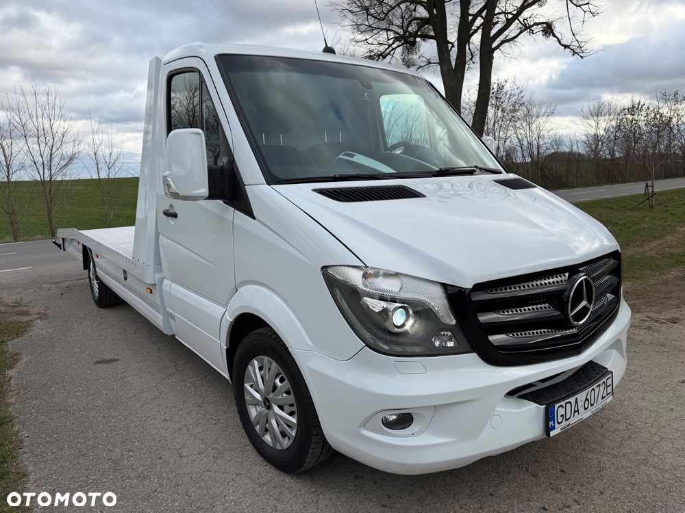 Mercedes-Benz Sprinter - 1