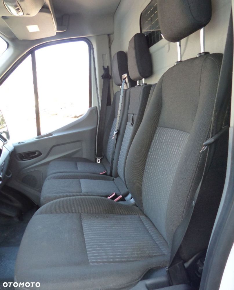 Ford Transit - 4