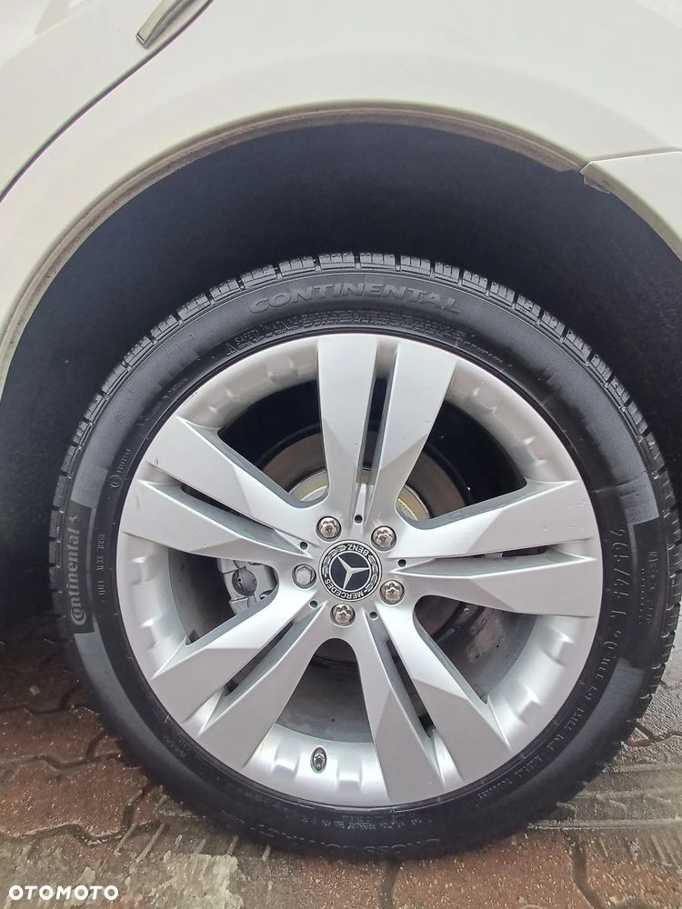 Mercedes-Benz ML 350 4Matic 7G-TRONIC Grand Edition - 11