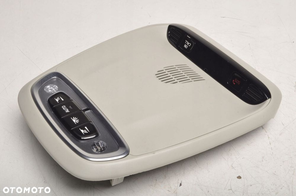 VOLVO XC90 II OŚWIETLENIE LAMPKA KABINY WNĘTRZA 31443745